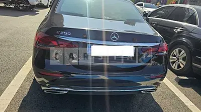 Photo 1 of 16: 2021 Mercedes-Benz E250 — Korean insurance auction