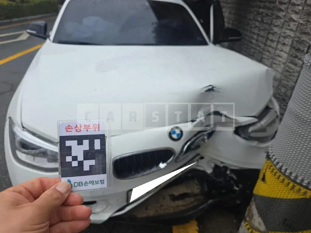 Photo 2 of 14: 2015 BMW 118d, VIN WBA1C1106FJ838968 — Korean insurance auction