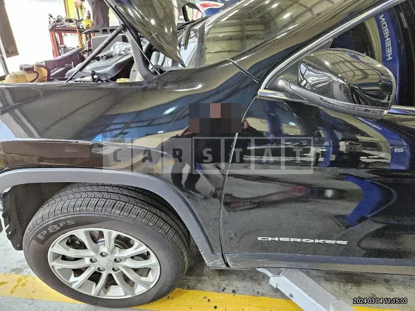 Photo 2 of 11: 2019 Jeep Zip Cherokee 2.4, VIN 1C4PJMCB0KD399620 — Korean insurance auction