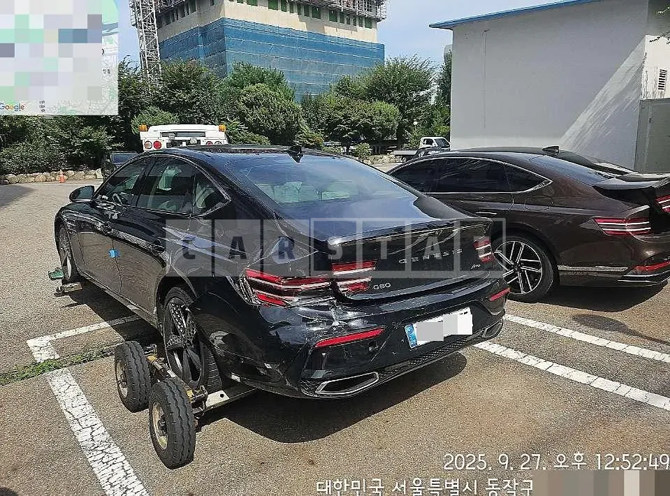 Photo 2 of 4: 2024 Genesis G80 — Korean insurance auction