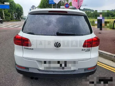 Photo 1 of 5: 2015 Volkswagen Tiguan 2.0 TDI Blue Motion — Korean insurance auction