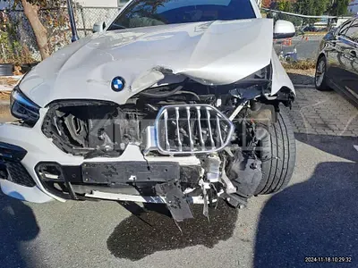 Photo 1 of 22: 2023 BMW X6 xDrive 40i — Korean insurance auction
