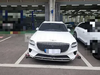 Photo 1 of 34: 2022 Genesis GV70 2.5T — Korean insurance auction
