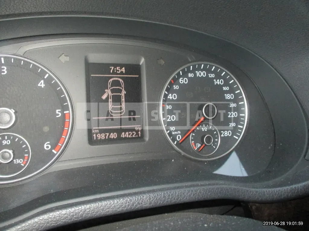 Photo 2 of 23: 2015 Volkswagen Passat 2.0 TDI, VIN 1VWZZZA3ZFC050394 — Korean insurance auction