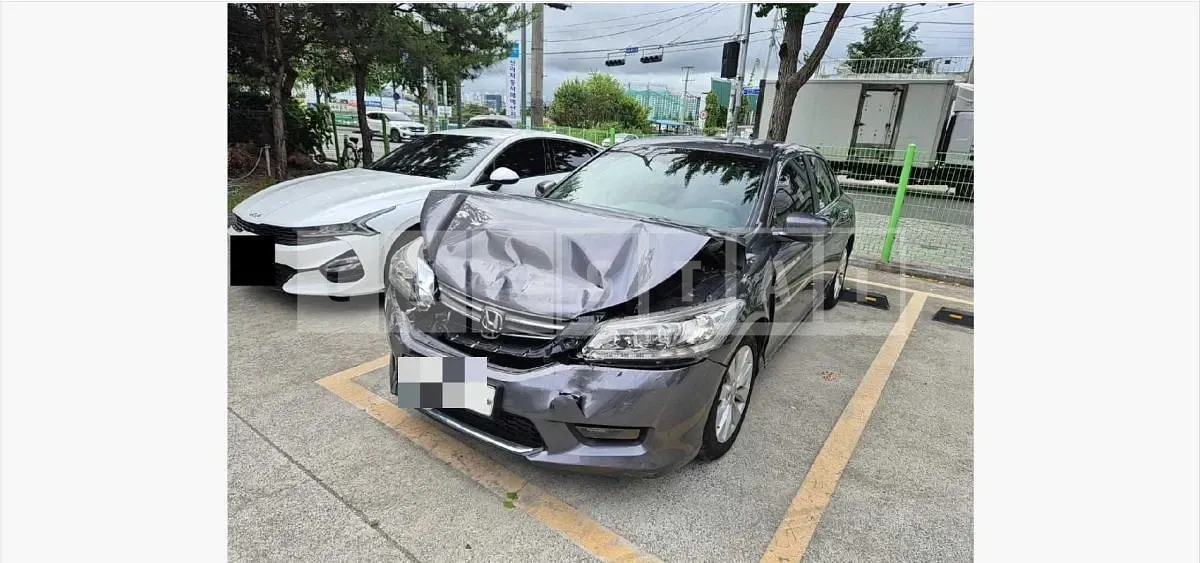Photo 2 of 18: 2015 Honda Accord 2.4, VIN 1HGCR2680FA511426 — Korean insurance auction