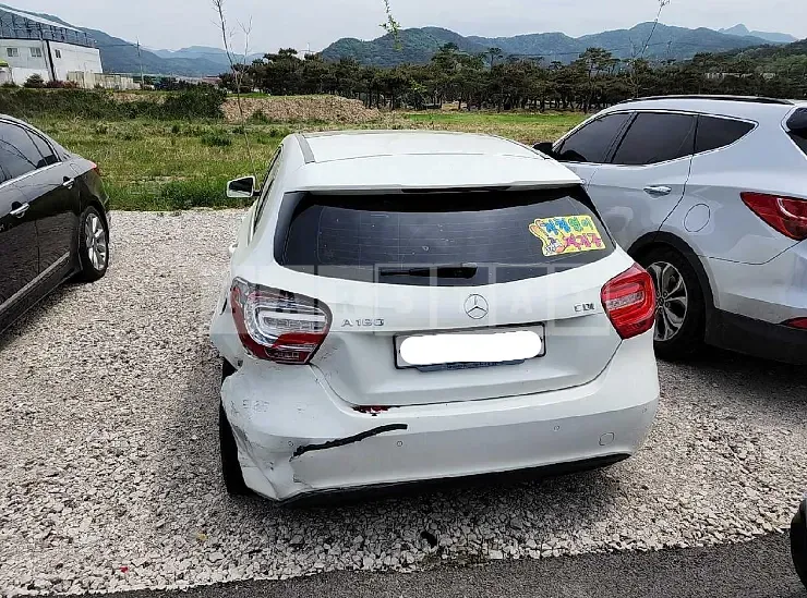 Photo 2 of 15: 2015 Mercedes-Benz A180 CDI, VIN WDDBF1CB3FJ320075 — Korean insurance auction