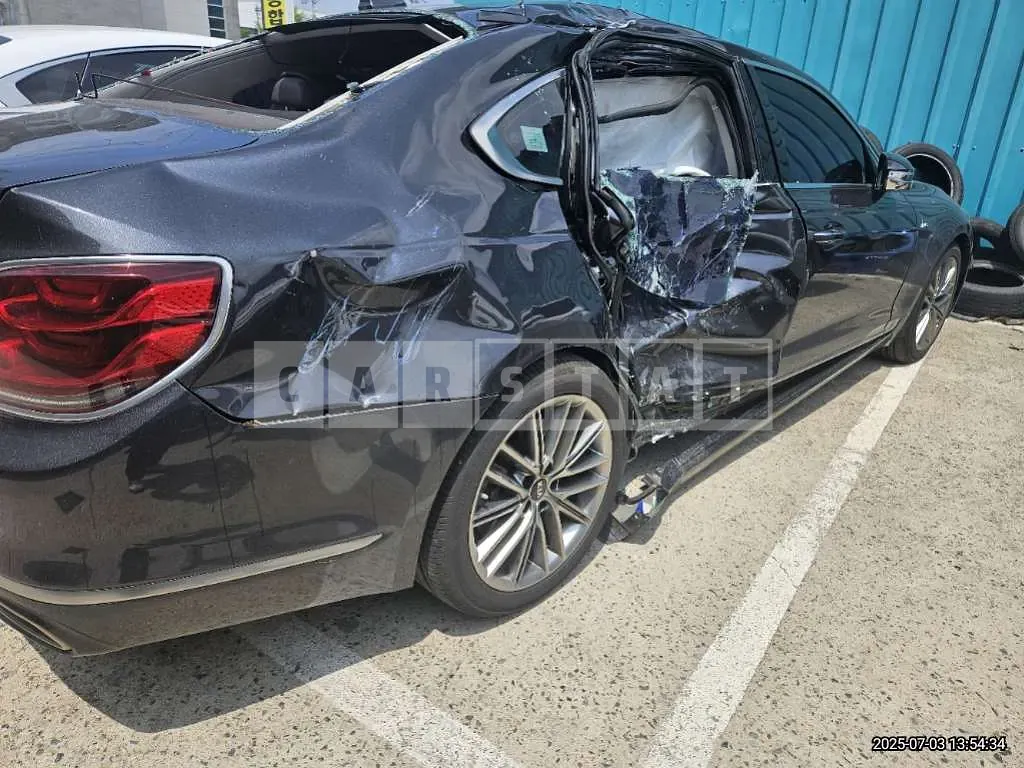 Photo 2 of 20: 2019 Kia Cut A. Z — Korean insurance auction