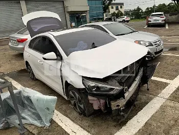Photo 2 of 2: 2017 Hyundai Modern Ionic, VIN KMHC851CGHU006343 — Korean insurance auction