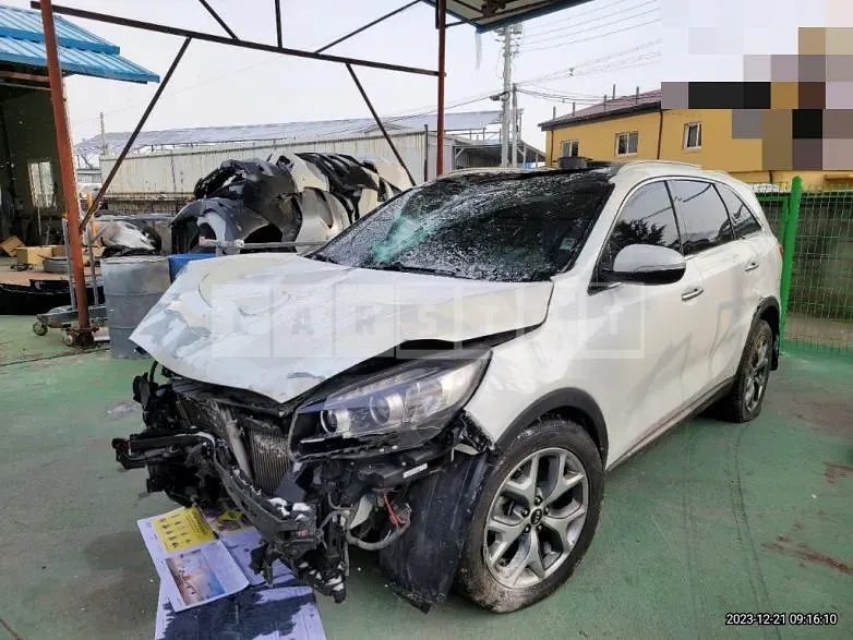 Photo 2 of 15: 2015 Kia Sorento 2.0, VIN KNAPS81ABFA050723 — Korean insurance auction