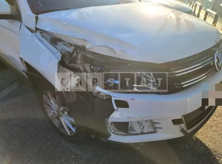 Photo 2 of 15: 2014 Volkswagen Tiguan 2.0 TDI Blue Motion — Korean insurance auction