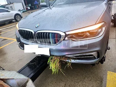 Photo 1 of 18: 2018 BMW 520d — Korean insurance auction