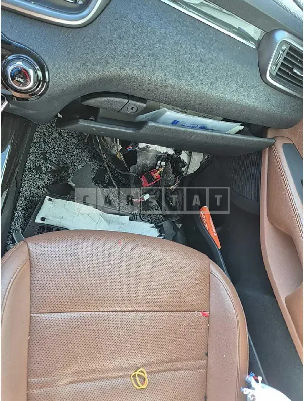 Photo 2 of 24: 2018 Kia Sorento — Korean insurance auction