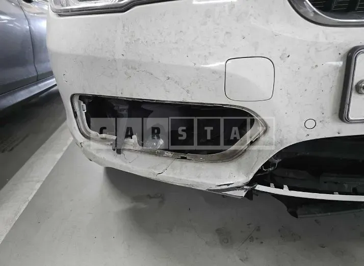 Photo 2 of 10: 2015 BMW 118d — Korean insurance auction