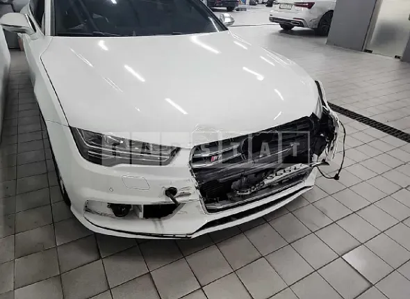 Photo 2 of 17: 2016 Audi A7 40 TFSI quattro, VIN WAUZZZ4G1GN037111 — Korean insurance auction