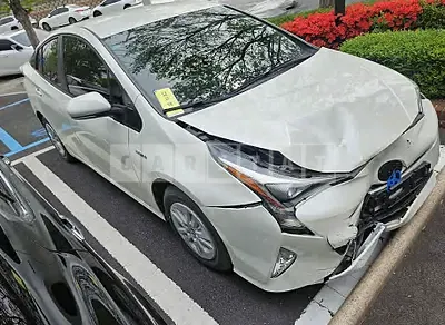 Photo 1 of 8: 2018 Toyota Prius — Korean insurance auction
