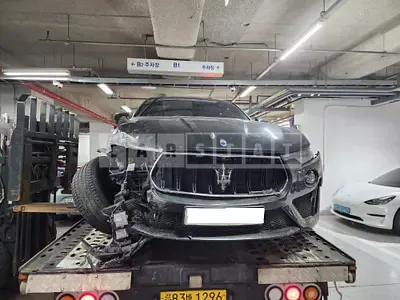 Photo 1 of 21: 2019 Maserati Levante GTS, VIN ZN661ZUG4KX321972 — Korean insurance auction
