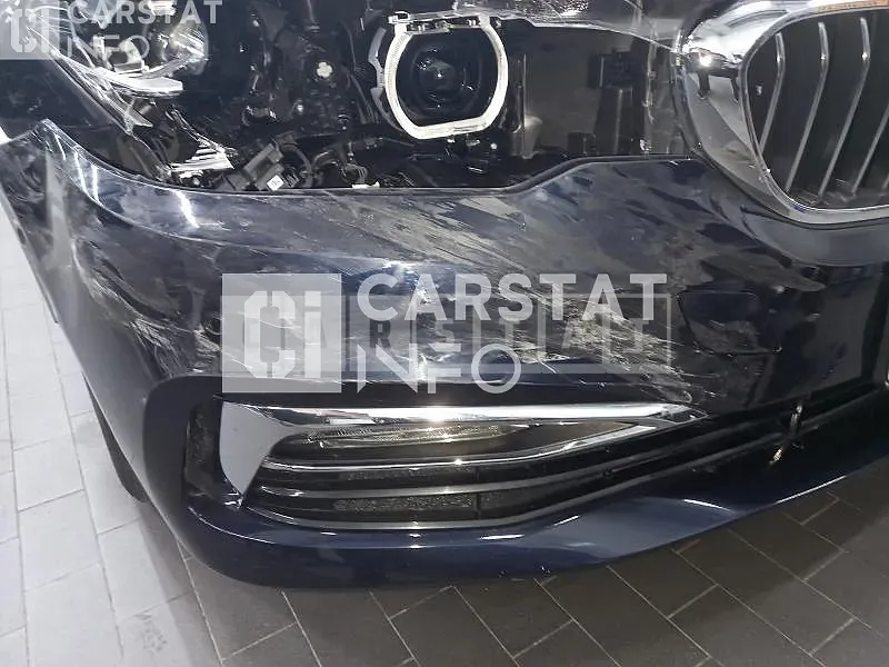 Photo 2 of 15: 2019 BMW 520i, VIN WBAJK7109JBP72585 — Korean insurance auction
