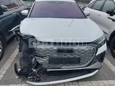 Photo 1 of 26: 2022 Audi Q4 e-tron 40 — Korean insurance auction
