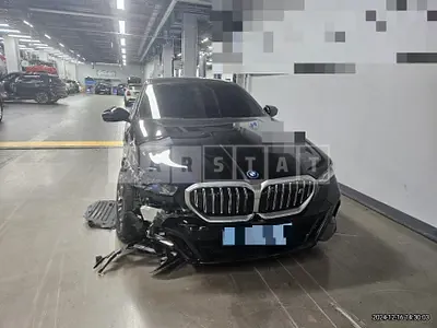 Photo 1 of 23: 2023 BMW i5 eDrive40 — Korean insurance auction