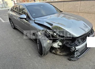 Photo 1 of 14: 2022 Kia K5 — Korean insurance auction
