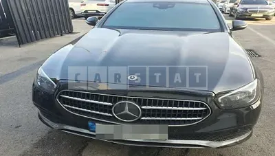 Photo 1 of 33: 2021 Mercedes-Benz E250 — Korean insurance auction