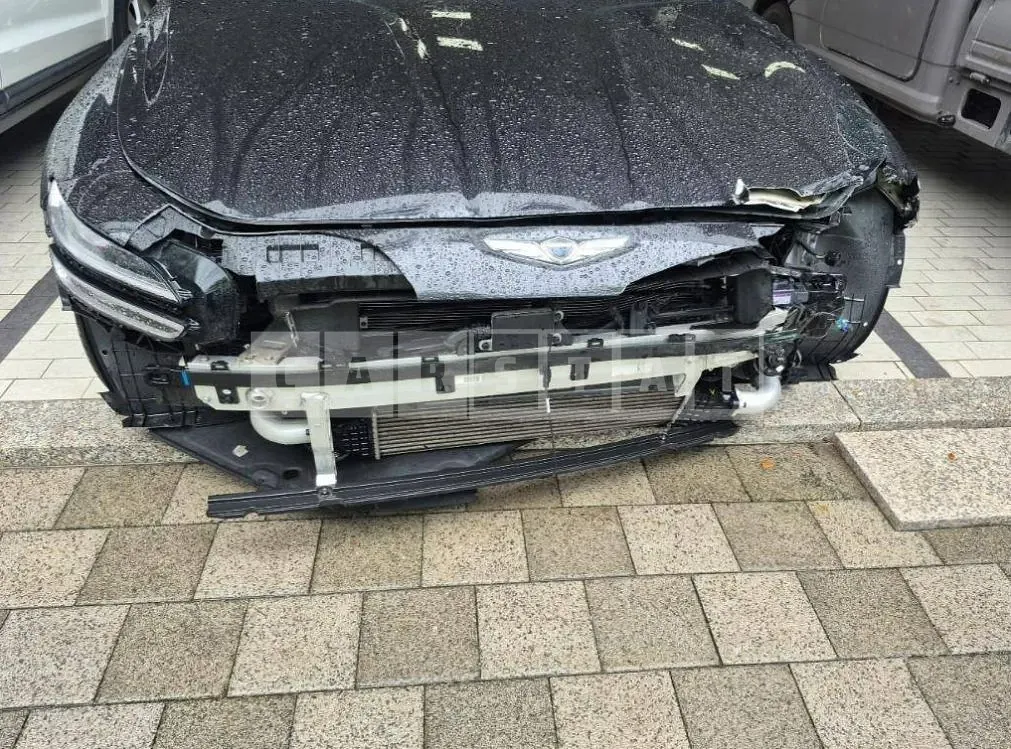 Photo 2 of 11: 2021 Genesis G70 2.0T (4WD) — Korean insurance auction