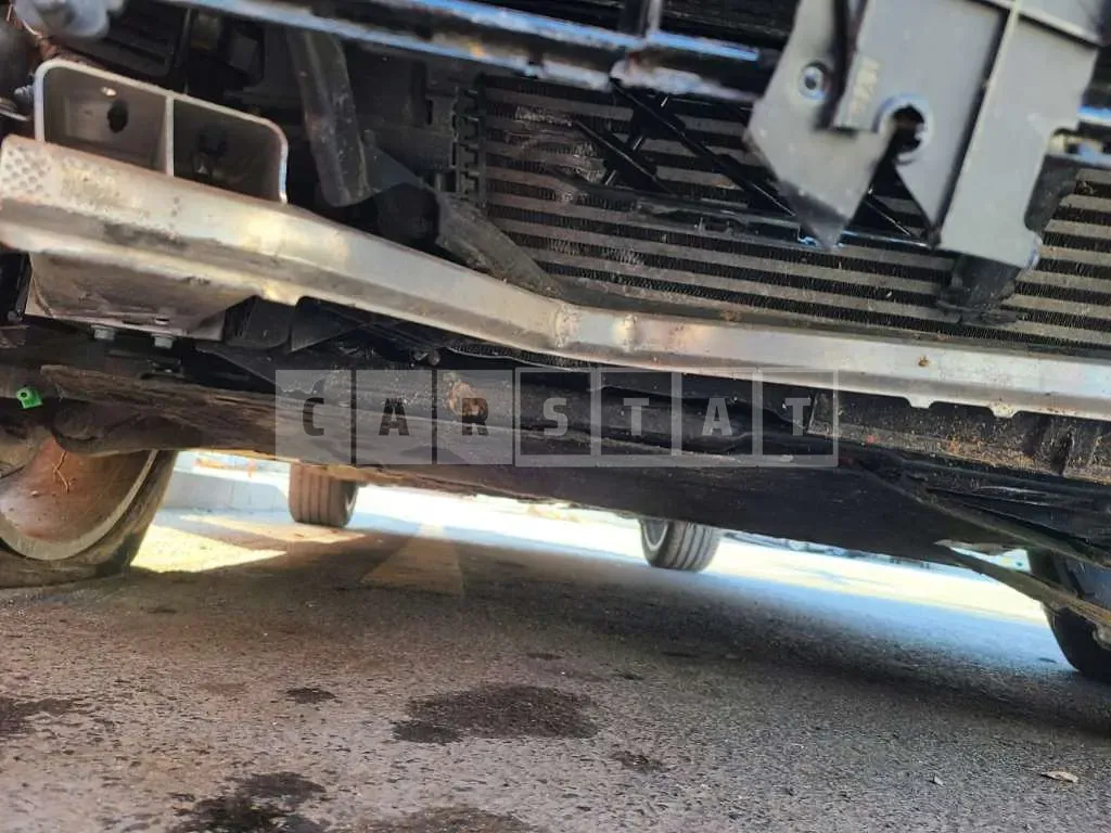 Photo 2 of 10: 2021 Volvo XC60 T8AWD, VIN YV1UZBR0DM1696984 — Korean insurance auction