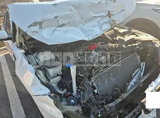 Photo 2 of 16: 2019 Kia K5, VIN KNAGS416BKA305750 — Korean insurance auction