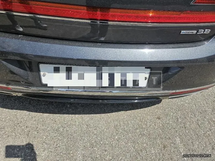 Photo 2 of 25: 2019 Genesis G90 3.8 — Korean insurance auction