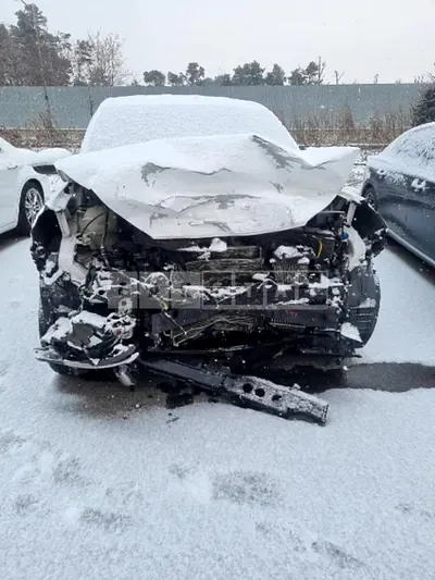 Photo 1 of 14: 2015 Hyundai Tucson 2.0 — Korean insurance auction