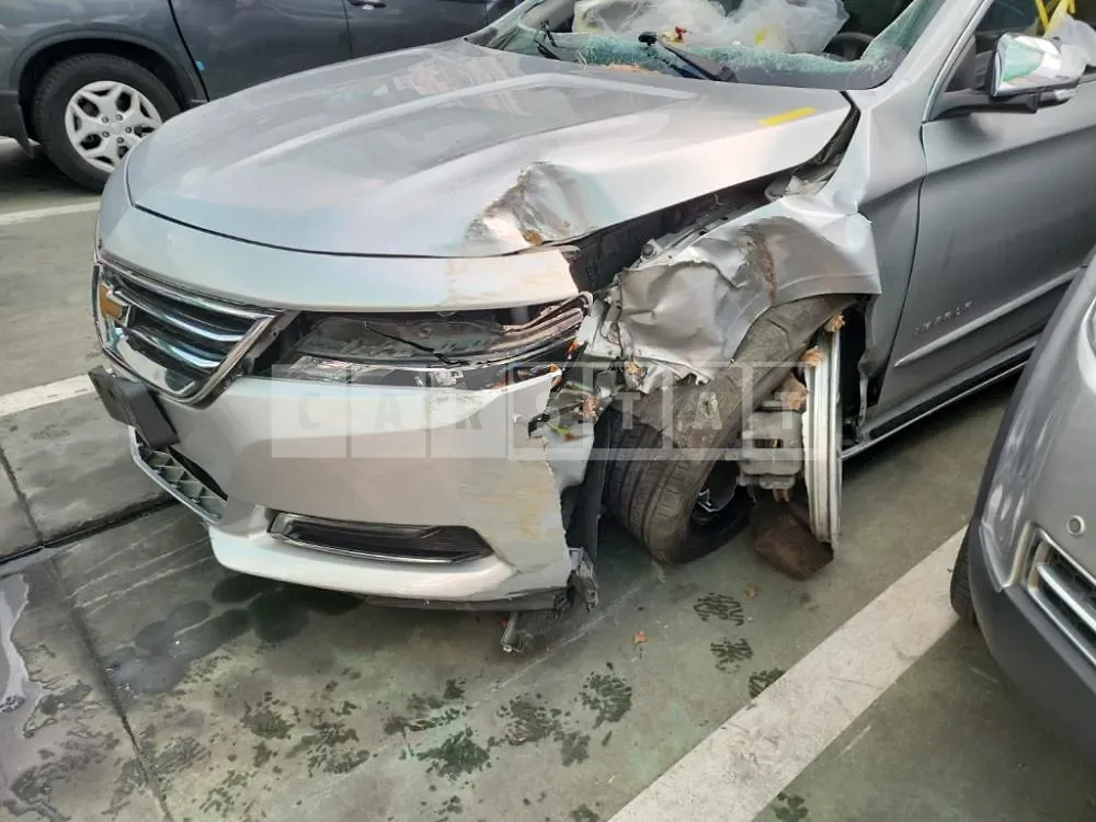 Photo 2 of 13: 2016 Chevrolet Impala 2.5, VIN 1G1155SA5GU145877 — Korean insurance auction