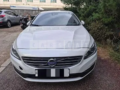 Photo 1 of 15: 2016 Volvo S60D3 — Korean insurance auction
