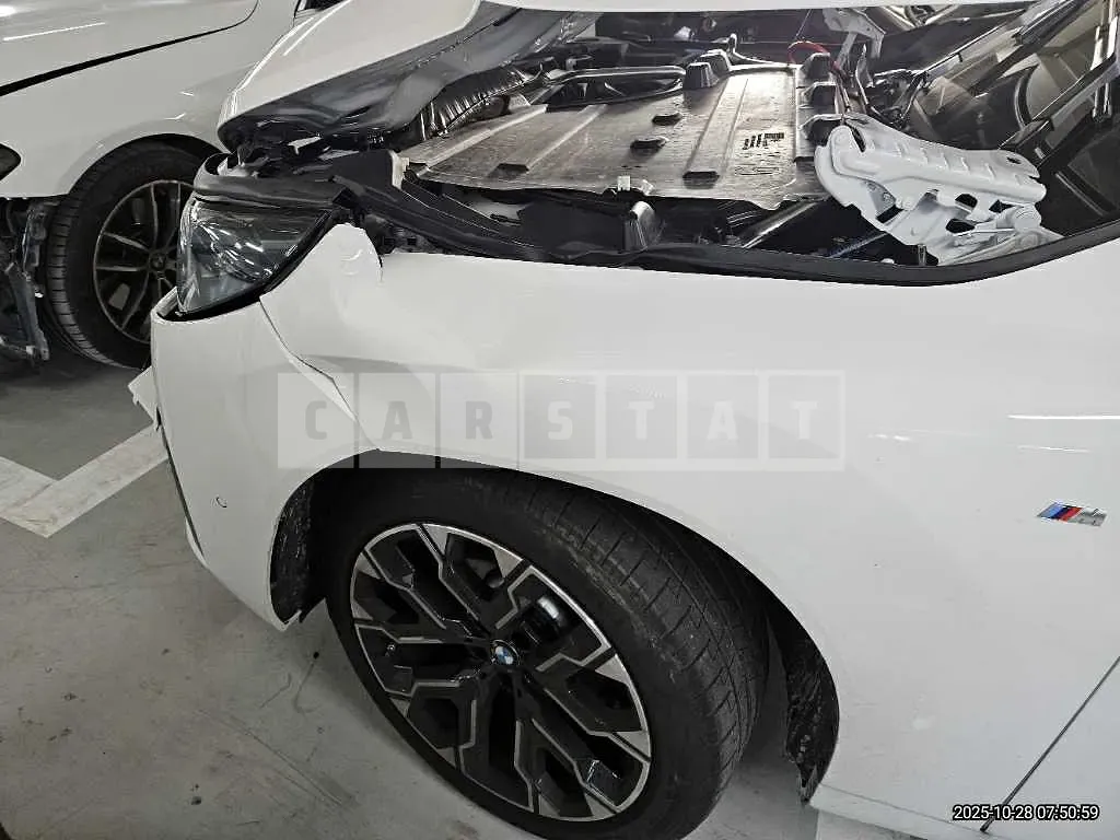 Photo 2 of 18: 2025 BMW X3 20 xDrive — Korean insurance auction