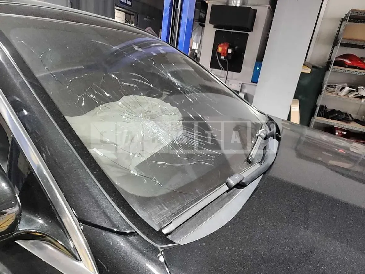 Photo 2 of 92: 2018 Hyundai Mercedes-Benz S400d 4Matic L, VIN KMHS381BBLU287607 — Korean insurance auction