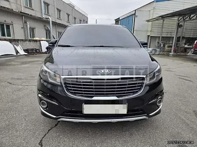 Photo 1 of 9: 2016 Kia Carnivals — Korean insurance auction