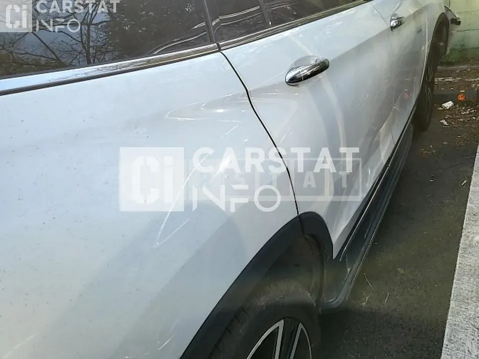 Photo 2 of 23: 2019 Honda Pilot, VIN 5FNYF6860KB201063 — Korean insurance auction