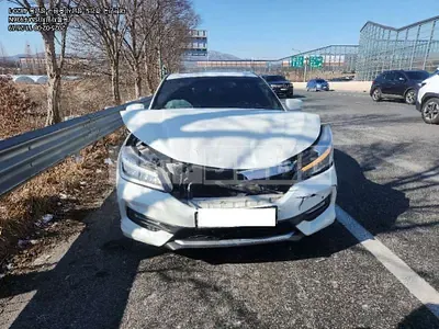 Photo 1 of 8: 2016 Honda Accord 3.5 — Korean insurance auction