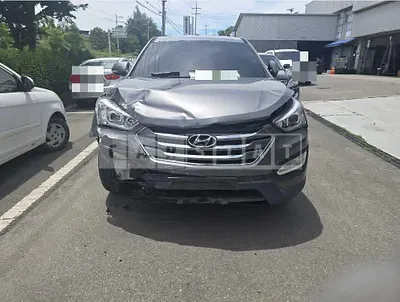 Photo 1 of 6: 2015 Hyundai Santa Fe 2.0 — Korean insurance auction