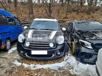 Photo 1 of 8: 2015 MINI Cooper D Countryman ALL4, VIN WMWXD5101FWT61013 — Korean insurance auction
