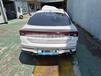 Photo 1 of 17: 2022 Kia K5 — Korean insurance auction