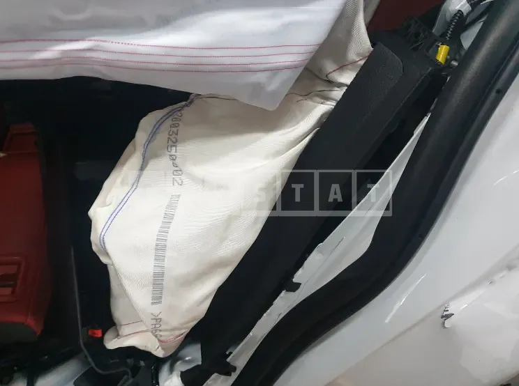 Photo 2 of 48: 2020 Lexus Ux 250h 2WD, VIN JTHR6JBH1L2068104 — Korean insurance auction