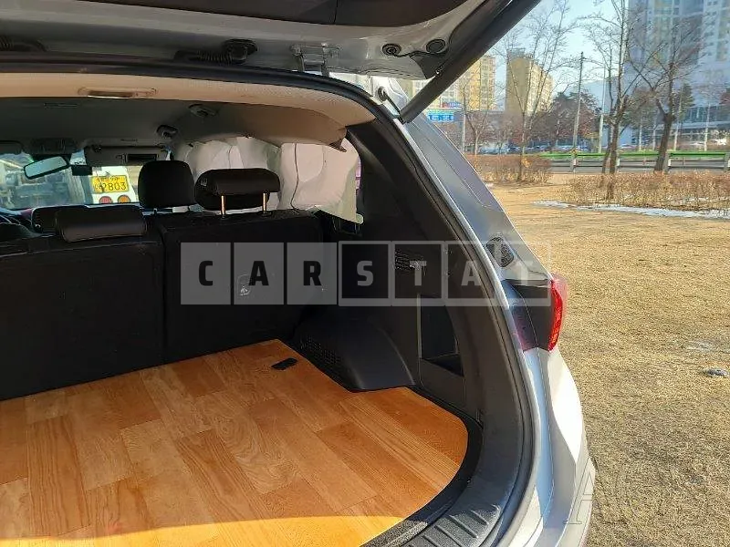 Photo 2 of 28: 2019 Hyundai Santa Fe 2.0, VIN KMHS281BBKU136301 — Korean insurance auction
