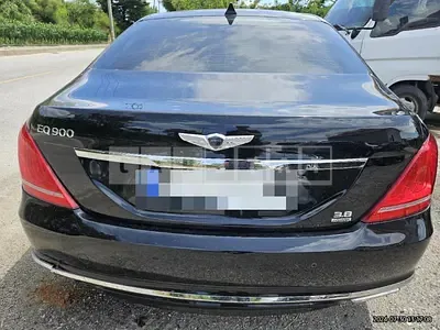 Photo 1 of 18: 2017 Genesis 3.8 — Korean insurance auction