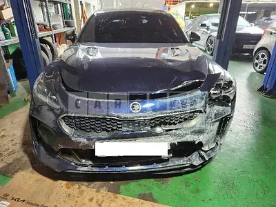 Photo 1 of 39: 2018 Kia Stinger, VIN KNAE751CDJS005897 — Korean insurance auction