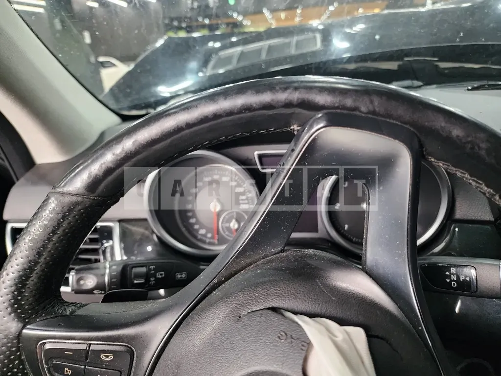 Photo 2 of 27: 2017 Mercedes-Benz GLE350 d 4Matic — Korean insurance auction
