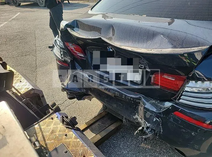Photo 2 of 3: 2016 BMW 520d — Korean insurance auction