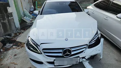 Photo 1 of 19: 2015 Mercedes-Benz C200 — Korean insurance auction