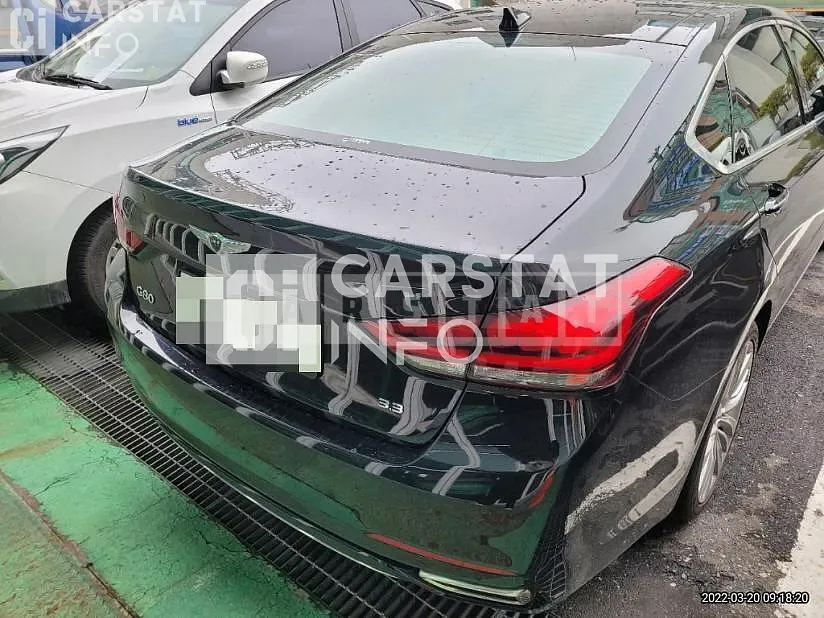 Photo 2 of 10: 2017 Genesis Genece G80 3.3, VIN KMHGM41DBHU220799 — Korean insurance auction