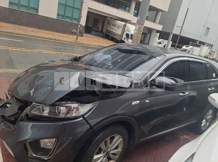 Photo 2 of 13: 2015 Kia Sorento — Korean insurance auction