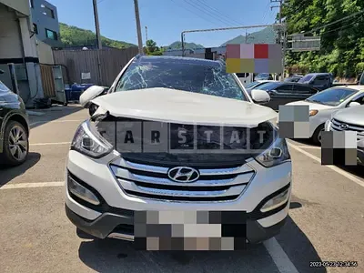 Photo 1 of 28: 2014 Hyundai Santa Fe, VIN KMHSW81XDFU375681 — Korean insurance auction